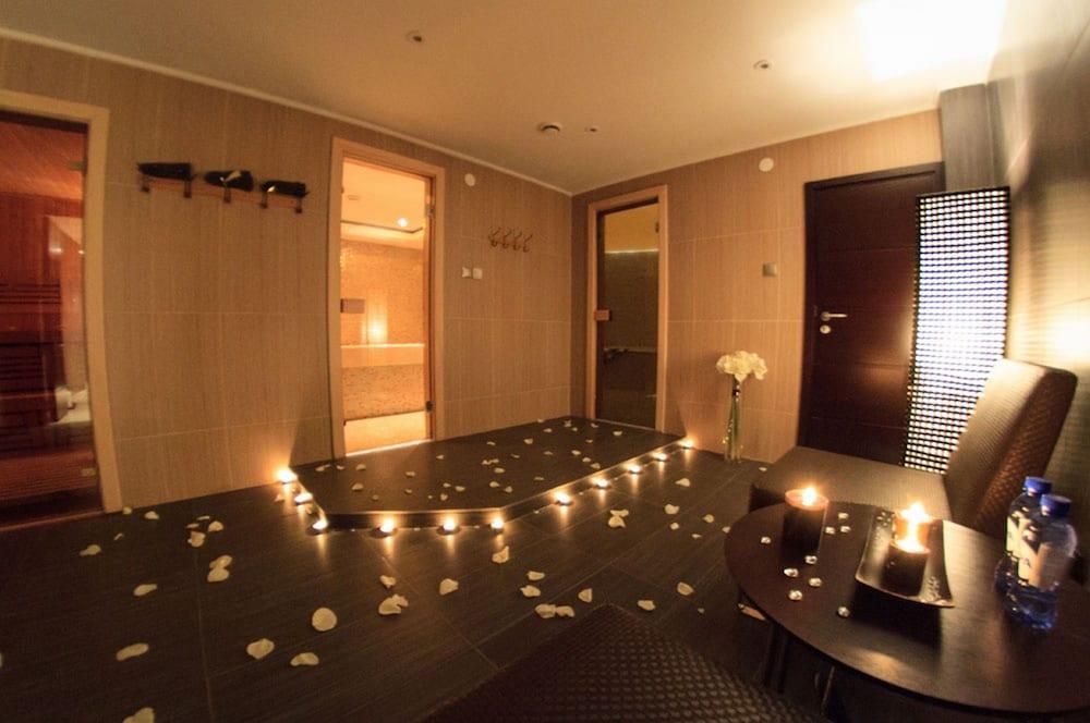 Donatello Boutique Hotel Almaty Exteriér fotografie