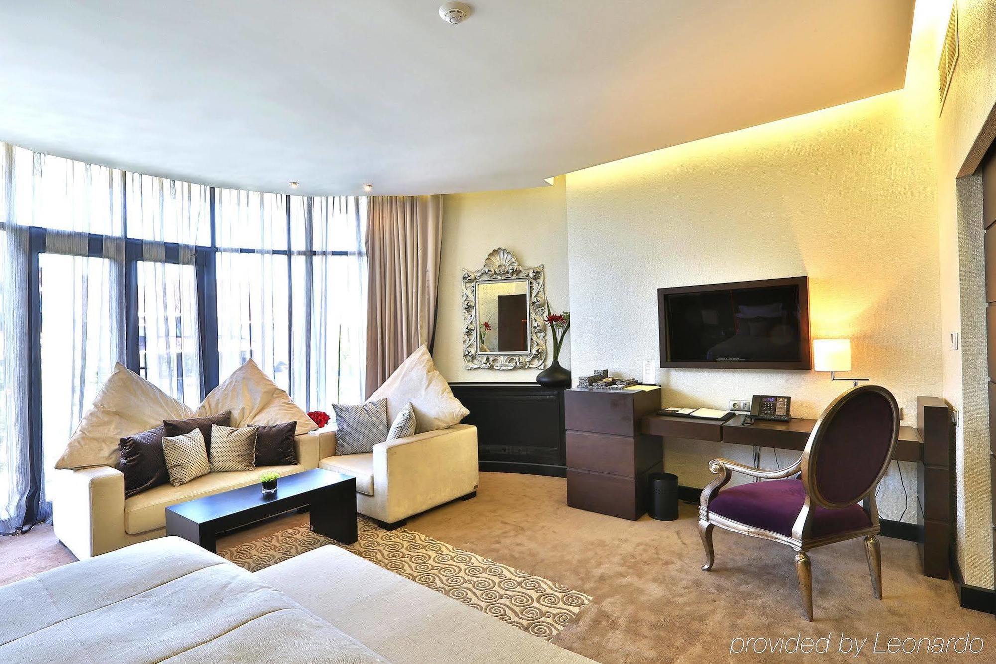Donatello Boutique Hotel Almaty Exteriér fotografie